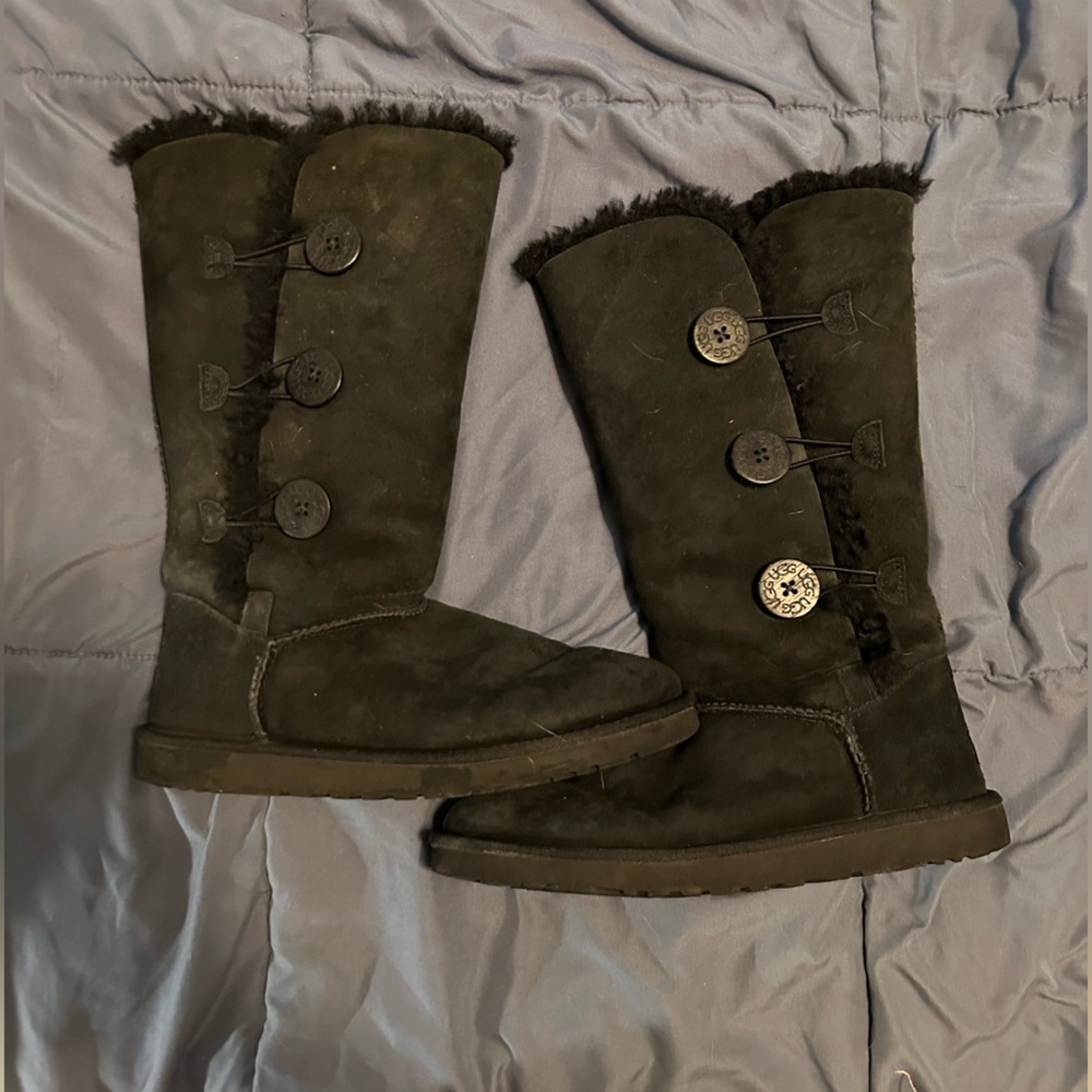 Ugg tall Bailey boot with three (3) buttons